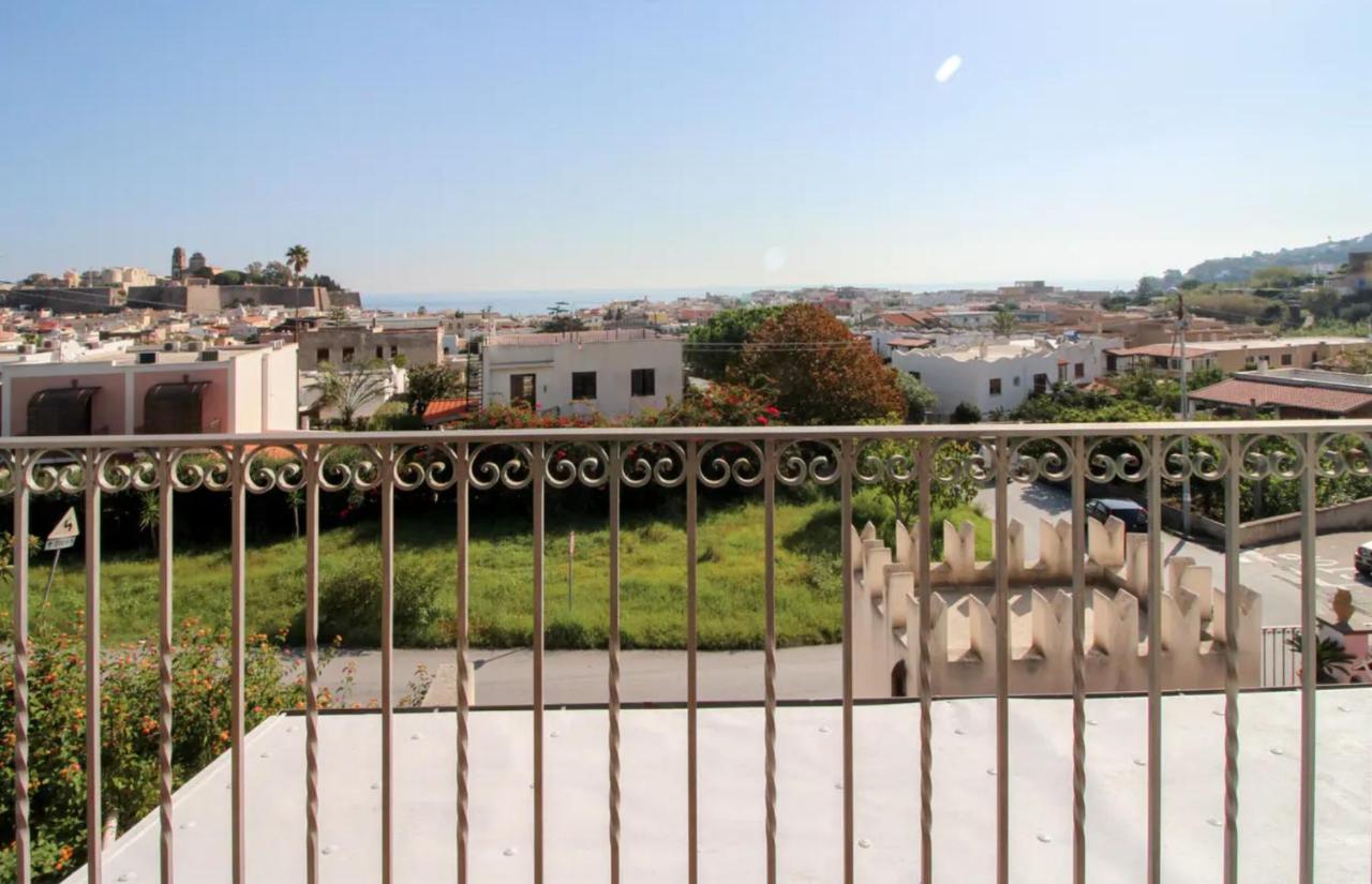 Casa Vacanza Artemis Lipari  Dış mekan fotoğraf