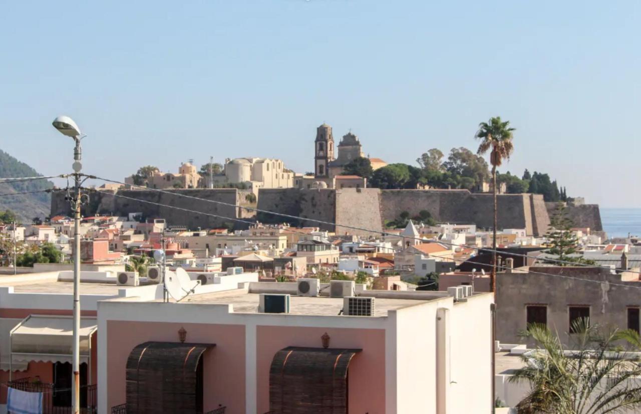 Casa Vacanza Artemis Lipari  Dış mekan fotoğraf