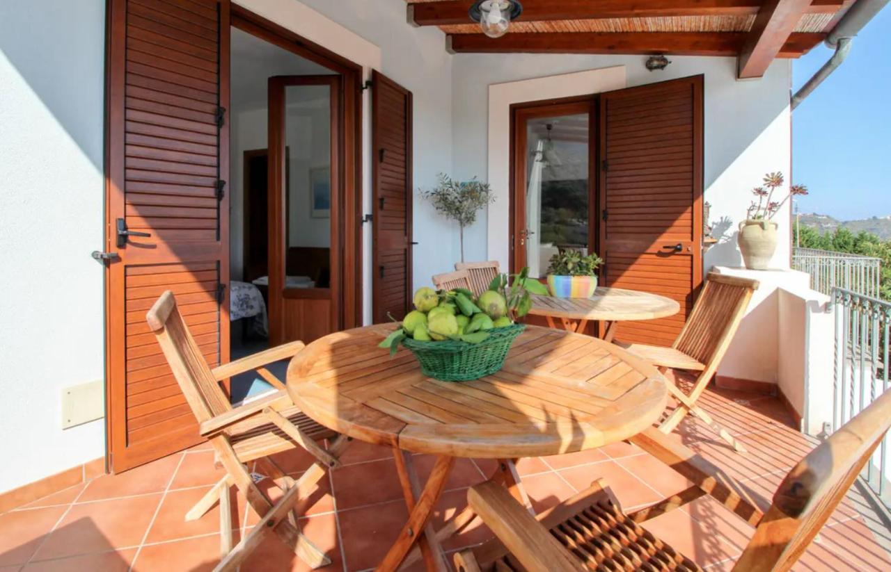 Casa Vacanza Artemis Lipari  Dış mekan fotoğraf