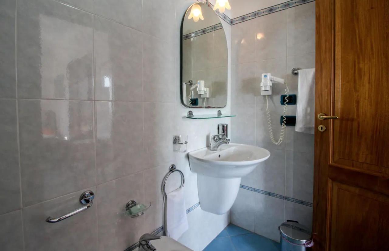 Casa Vacanza Artemis Lipari  Dış mekan fotoğraf